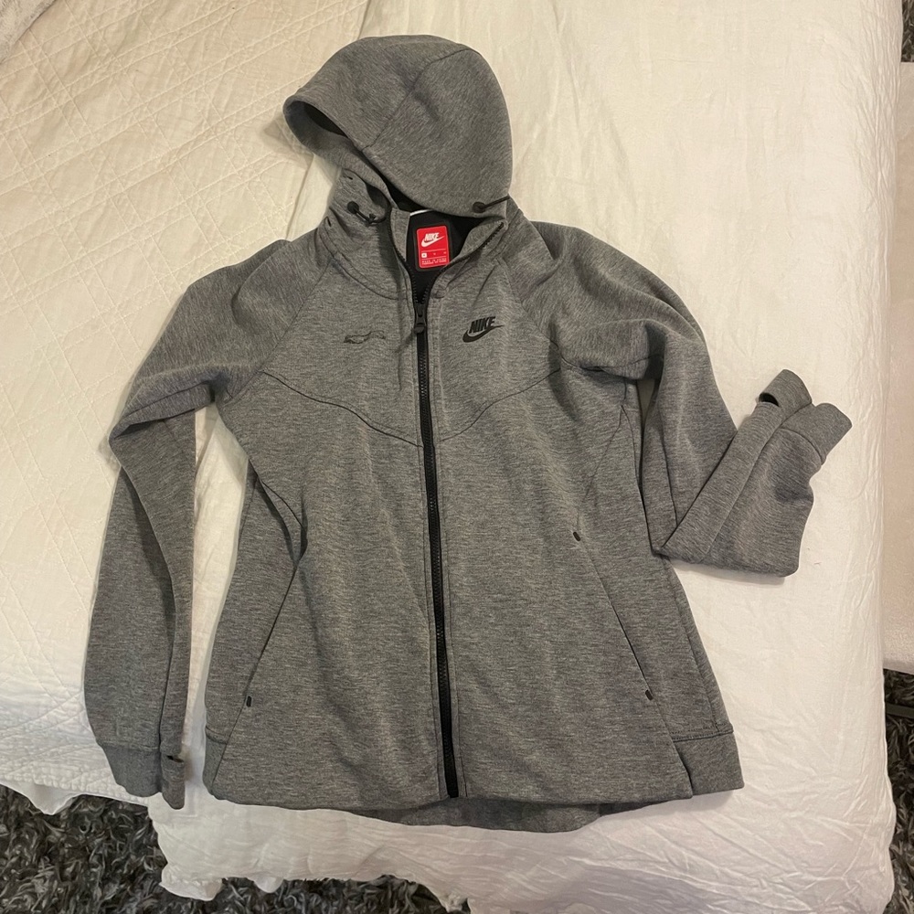 Nike full zip sweatshirt/jacket, gray, size M